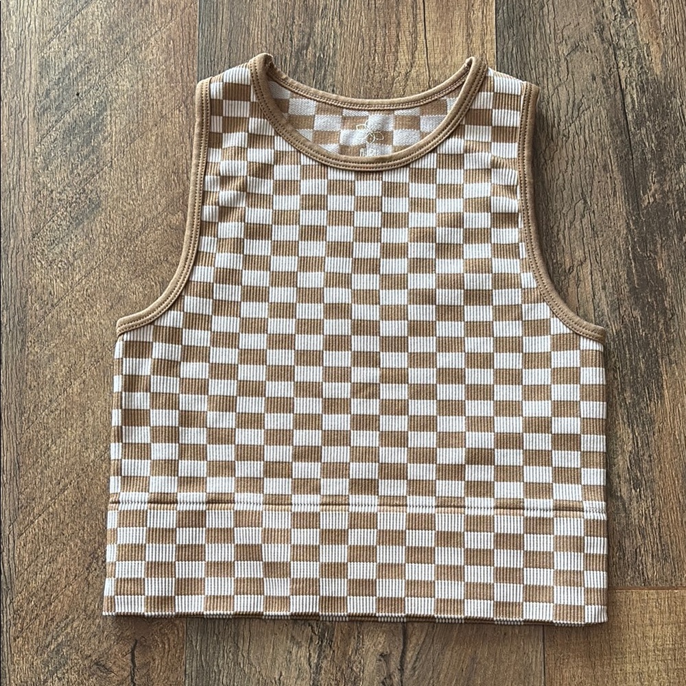 Aura Tan and White Checkered Lounge Athleisure Athletic Tank Top XS